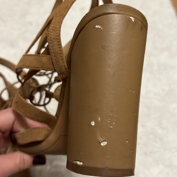 Sam Edelman Beige Caged Block Heel Sandals - size 9 - Picture 5 of 8